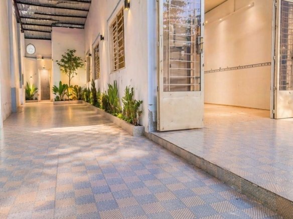 BÁN NHÀ CẤP 4 HẺM XE HƠI – GẦN BV QUẬN 12