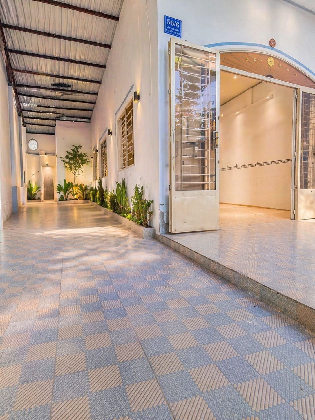 BÁN NHÀ CẤP 4 HẺM XE HƠI – GẦN BV QUẬN 12