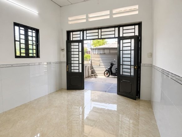 NHÀ CẤP 4 HẺM LÊ THỊ RIÊNG – VỀ Ở NGAY